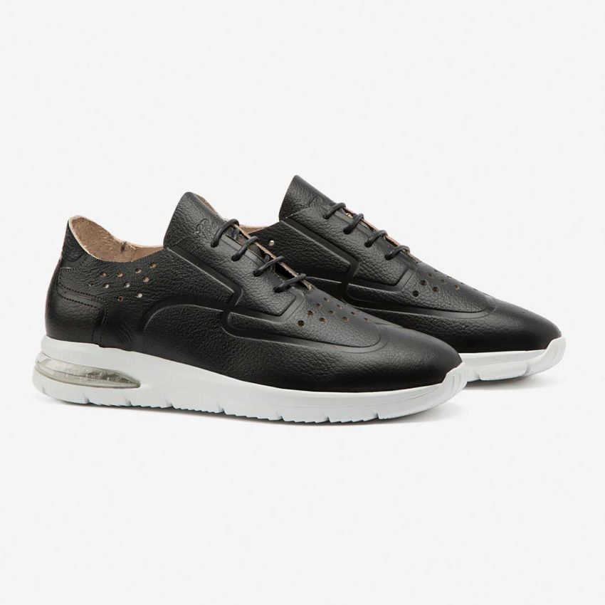 Air Grecale Black Leather