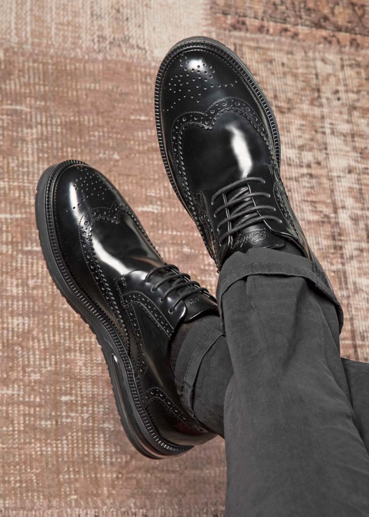 Scarpa brogue sales